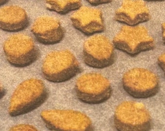 Peanut Butter and Carrot small Dog biscuits