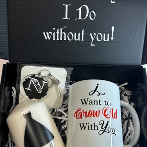 Bridesmaids Gifts/Wedding Gift Box.
