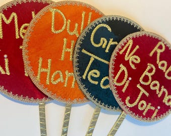 Tablero de mano/Accesorios de terciopelo para letreros de mano: Decoración de boda Desi