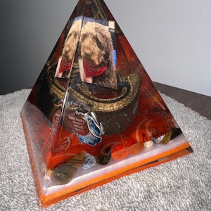 Pet memorial pyramid, large, resin memorial, dog/cat ashes, any animal