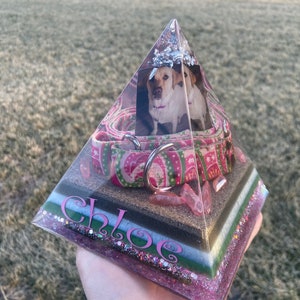 Pet memorial pyramid, large, resin memorial, dog/cat ashes
