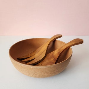 Olive Wood Salad Utensils & Salad Bowl - Vintage - 1970&#39;s