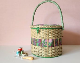 Made Exclusively For Singer - 1960's Round Woven Sewing Basket - Vintage