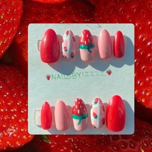 Strawberry press on nails