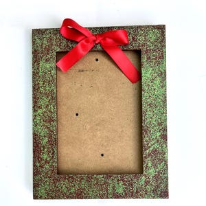Merry Christmas Picture Frame in Red with Green Sparkly Glitter, Christmas decor, Rustic Frame, Holiday Gift for Family, Christmas Frame 5x7