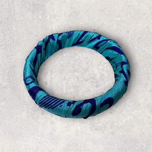 Boho Large Fabric Wrapped Wood Bangles, Bohemian Sari Silk Bracelet, Silk Bangle, Silk Wrapped Bracelet, Bangle, Boho, Silk Wrap, Upcycled