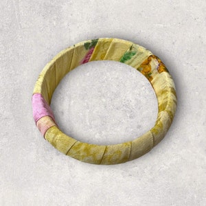 Boho Large Fabric Wrapped Wood Bangles, Bohemian Sari Silk Bracelet, Silk Bangle, Silk Wrapped Bracelet, Bangle, Boho, Silk Wrap, Upcycled
