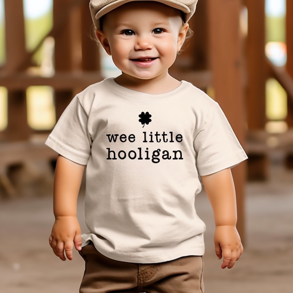 Wee Little Hooligan - Día de San Patricio SVG - Niño SVG - Camiseta svg - Regalos divertidos para bebés