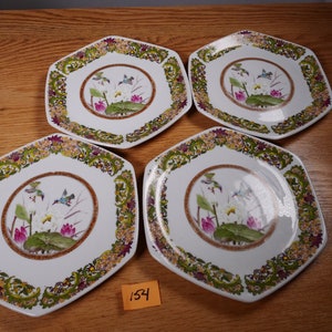 Vintage Oriental Japanese Asian Toyo Hand painted Floral Gold Humming Bird Decorative Plate