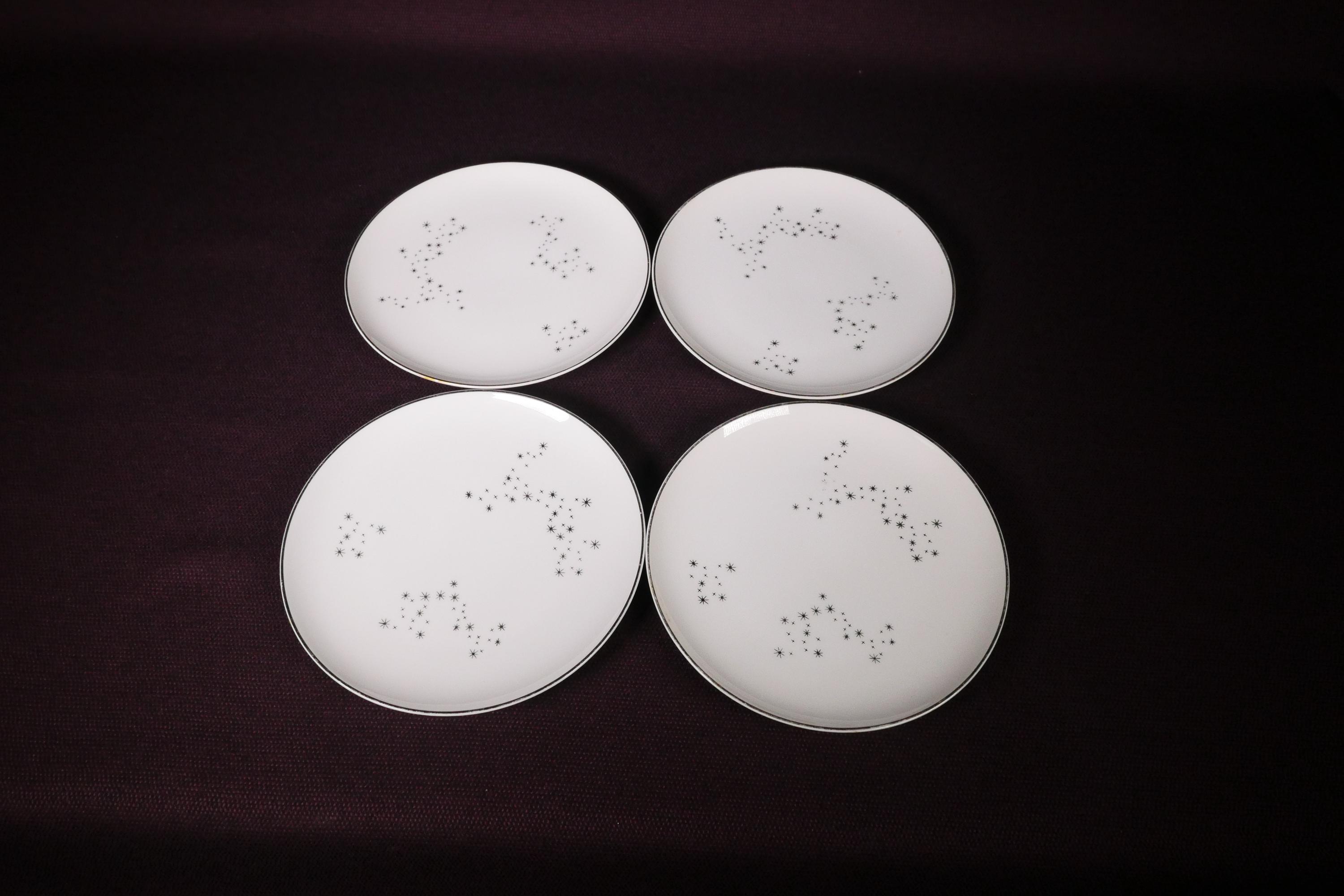 Set of 4 Vintage Fukagawa ARITA Star Dust #724 Salad Plates | Mid