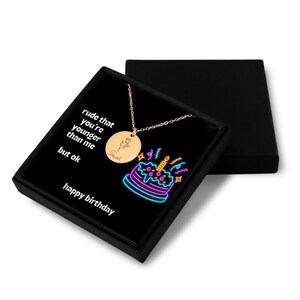 Collier prénom personnalisé fleur de naissance carte message drôle grossier carte d'anniversaire arbre carte d'anniversaire soeur carte d'anniversaire ami pour elle