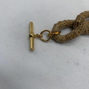 A chain link “python “ bracelet with toggle clasp. bild 6