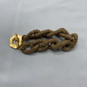 A chain link “python “ bracelet with toggle clasp. bild 10