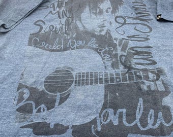 A Bob Marley t-shirt by Billabong.