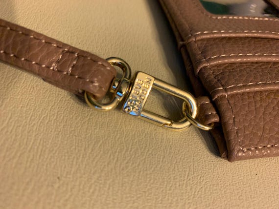 Steve Madden card and wallet wristlet in a dark t… - image 6