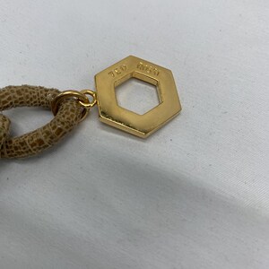 A chain link “python “ bracelet with toggle clasp. bild 7