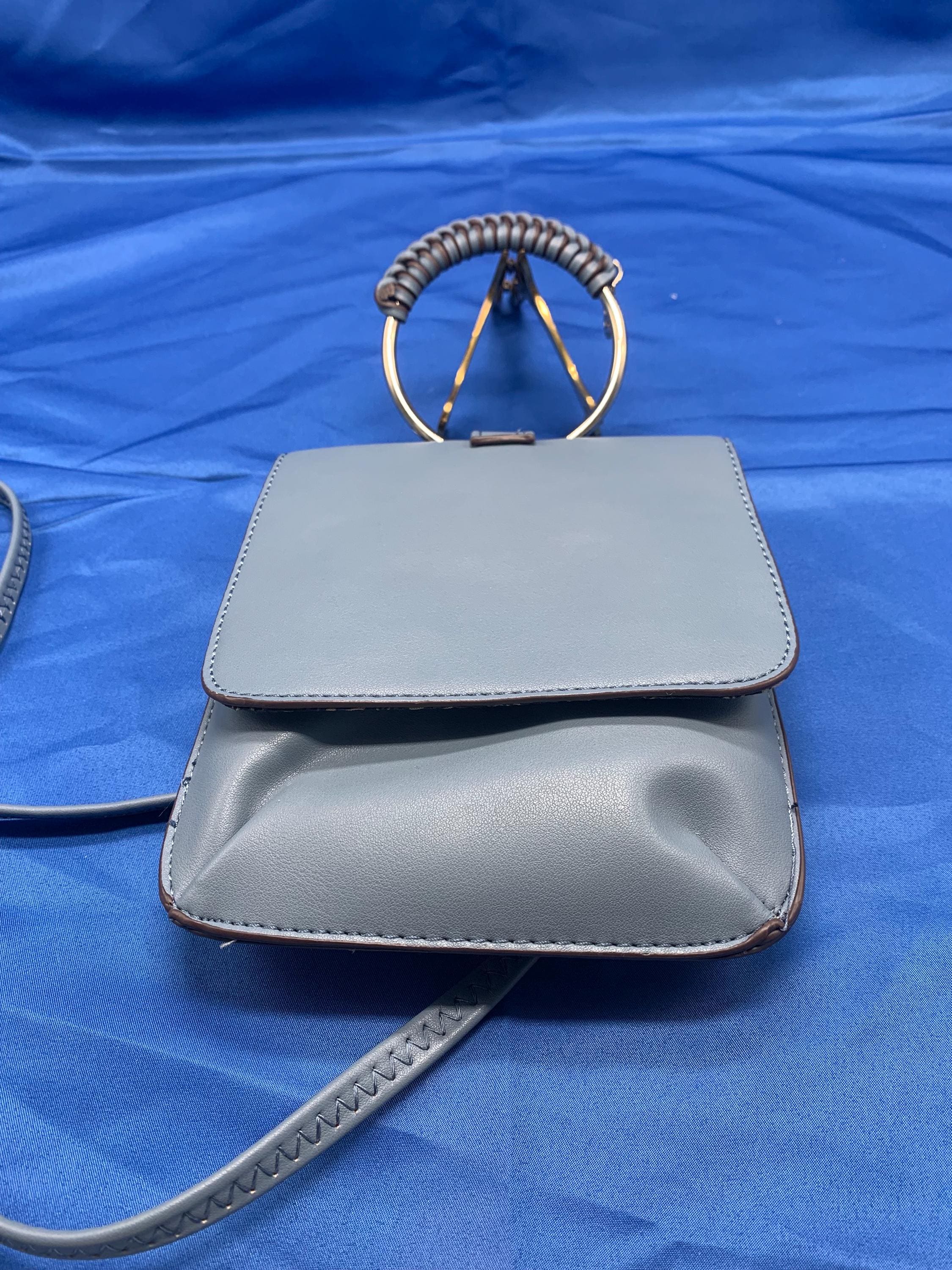 Sac à Main Rond Femme En Simili Cuir Carlos Santana - Neuf Avec étiquettes