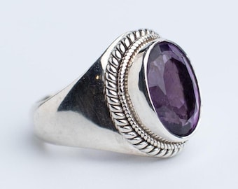 Amethyst Sterling Silver Ring, Handcrafted Bezel Setting, Vintage Bohemian Jewelry
