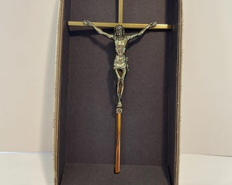 Vintage INRI Crucifix Wall Cross Gold Tone Catholic Christian Jesus Religious Decor Baptism Confirmation Gift Holy Communion Chapel Altar