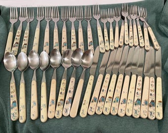 Set di posate vintage Heartland da 40 pezzi in acciaio inossidabile, stile rustico Taiwan Cottagecore