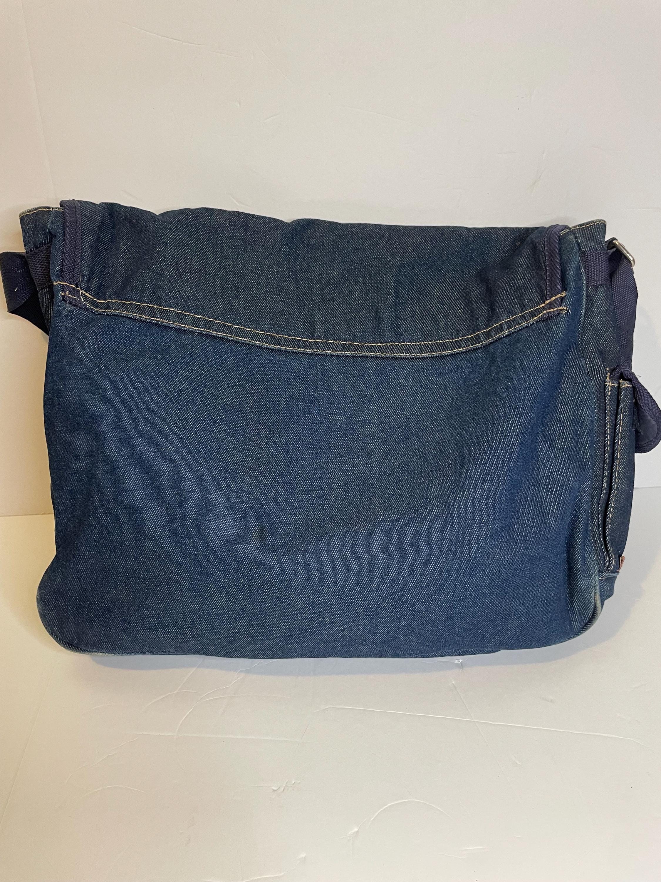 ショルダーバッグ・ポシェット MLB Korea Lettering Vintage Denim Cross Bag NY LBlue 3ACRVD1 Lettering Logo Vintage Denim Crossbody Bag New York Yankees