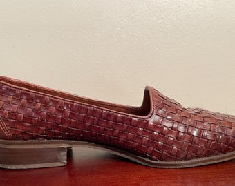 Vintage Woven Weave Leather Loafers Old Money Minimalist BoHo Woman’s size 9 Wide Quiet Luxury Classic Earthy European Made in Brazil