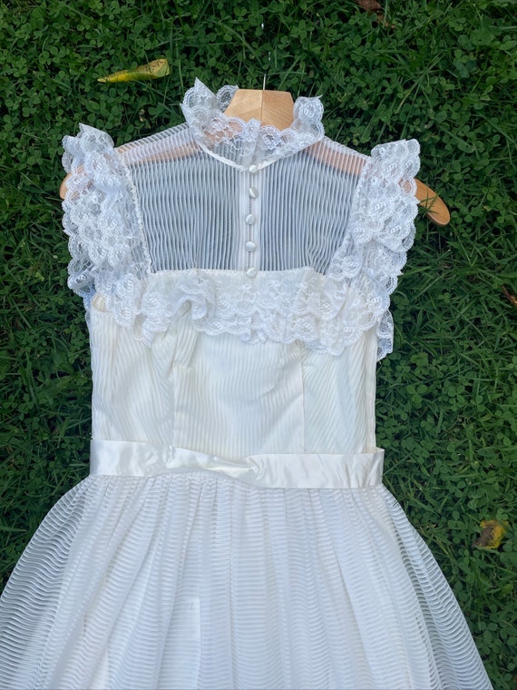 Vintage Dress Victorian Prairie Size 2 Lace Ivory… - image 5