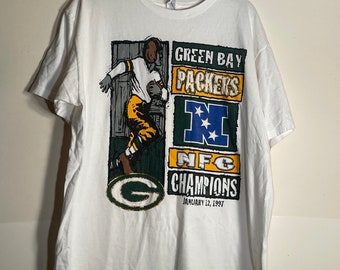 Vintage 90s Green Bay Packers T-shirt Size Large Starter NFC Champions Authentic Vintage Single Stitched NFL Football All Over Print NICE!