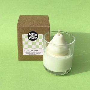 Peary Nice Soy Candle image 1