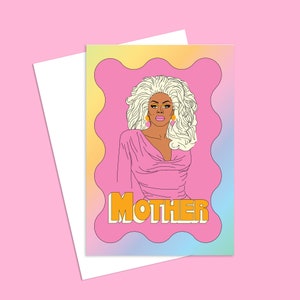 Peut inclure: Une carte de vœux illustrée rose et jaune avec un dessin animé d'une femme aux cheveux blonds et une robe rose. Le texte "MOTHER" est écrit en lettres orange.
