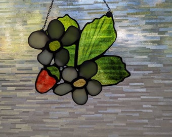 Stained Glass Wild Strawberry