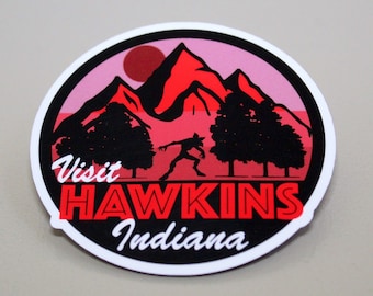 Pegatina de Hawkins, Indiana. Divertida pegatina de vinilo. Calidad prémium. Laminada. Acabado brillante. Resistente a la intemperie, al agua y a los rayos UV.