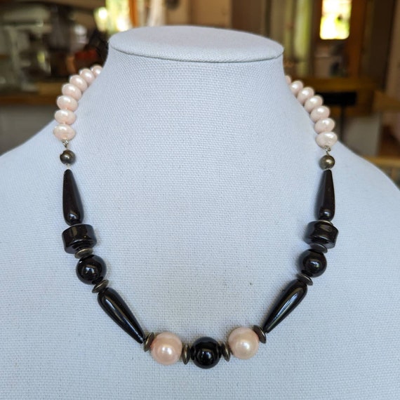 Vintage Chunky Pink And Black Beaded Necklace wit… - image 2