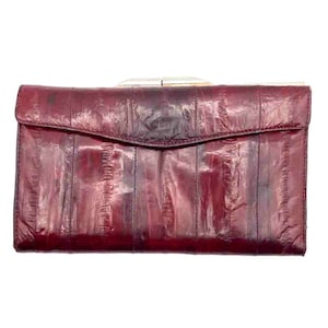 Cartera vintage de piel de anguila años 80 borgoña coreana? Moneda CC con chequera triple