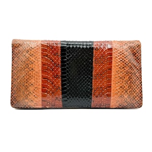 Cartera de mano vintage con diseño en relieve cosido a mano, hecha en Israel