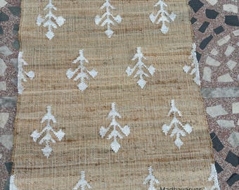 Tappeto Kilim in juta tessuto a mano: moderno tappeto geometrico boho, tappeto boho in cotone e juta, motivo floreale bianco, decorazione per la casa boho, spedizione gratuita.