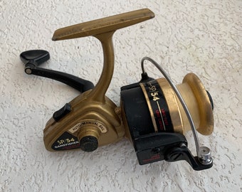 Vintage Daiwa Goldcast 312RL Spincast Reel With Box and Papers