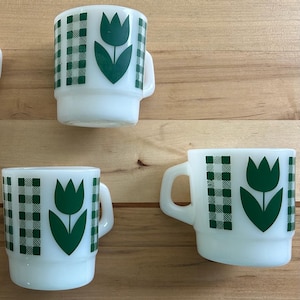 Set of 3 vintage milk glass mugs