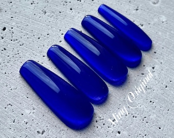 Uñas acrílicas y postizas Mystery Blue, uñas cat eye con pegamento, uñas reutilizables, uñas postizas de gelatina, uñas de gel con brillo.