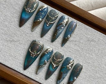 Midnight Tide cat eye color shifting mystery galaxy press on nails, gold chrome accents, cosmic shimmer design,deep universe aesthetic,MO521
