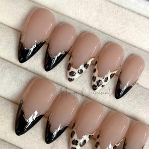 Unghie finte con punta francese leopardata dorata, unghie finte con stampa animalier, colla francese nera su unghia, regalo di compleanno per lei, MO438