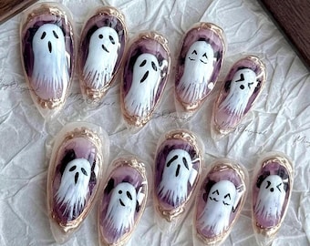 Ghost gallery press on nails, gold framed cute ghosts reuse nails, spooky season horror fake nail,glue on nail, Halloween gift for her,MO654