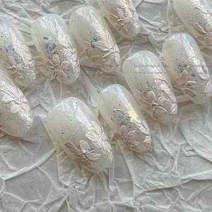 Uñas postizas con flores blancas, uñas postizas de yeso 3D, manicura nupcial elegante y reutilizable con brillo, MO896