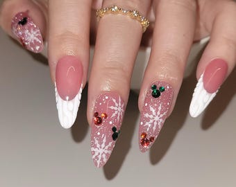 Pink Christmas sweater Press on Nails, snowflake winter handmade Nails, diamond reflective glitter Jelly Nails, MO301