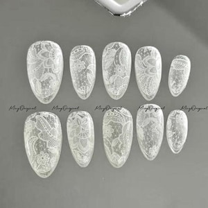 Uñas francesas con encaje blanco, uñas postizas, uñas postizas, uñas reutilizables, uñas postizas, uñas de tendencia navideña, MO765