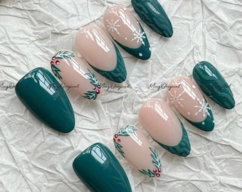 Uñas postizas navideñas con diseño de suéter verde, uñas francesas con cerezo y copo de nieve, uñas con acebo, uñas postizas navideñas, regalos para ella, MO712