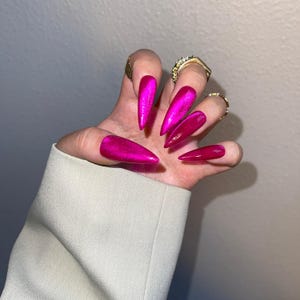 Uñas postizas de color baya satinado/púrpura de alta transparencia, uñas postizas con pegamento tipo ojo de gato, uñas reutilizables, uñas postizas de gelatina, uñas transparentes saturadas imagen 5