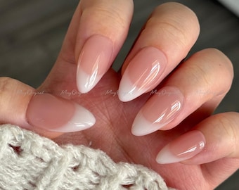 EVER NAIL / ネイルチップ ミルキーホワイトフレンチ il_340x270.6963981911_m14o.jpg