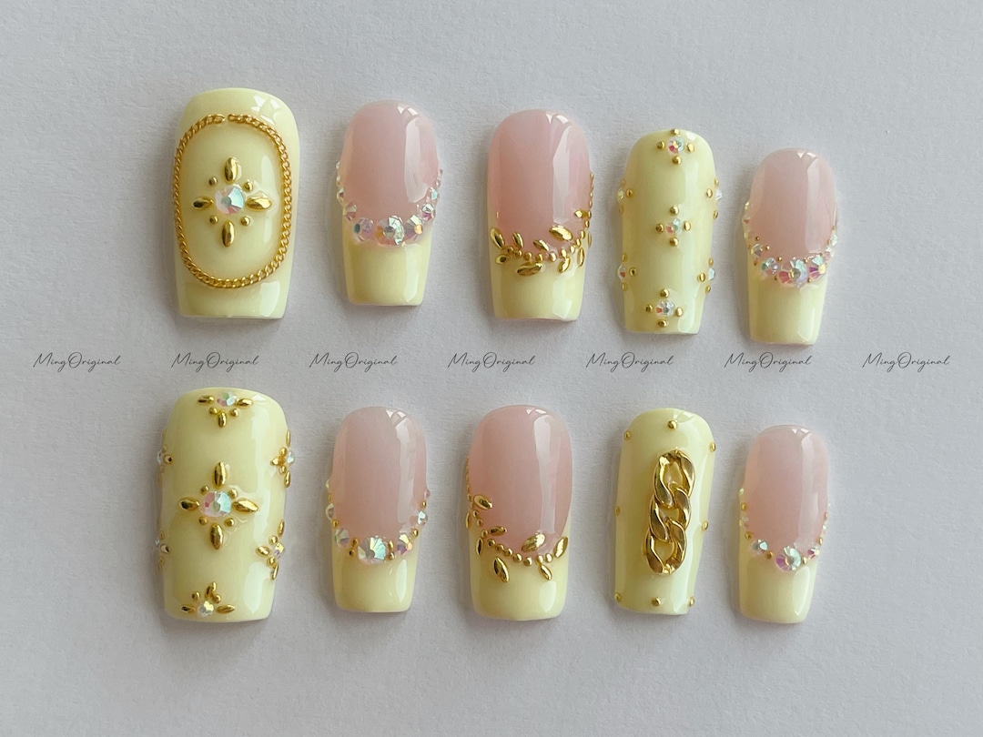 24 peças atualize seu look com flor francesa branca conjunto de unhas  falsas quadradas 1 peça de lixa de unha e 1 kit de adesivos de cola para  unhas / Arte em unhas e ferramentas, image size:1080x810