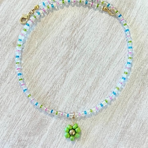 Colorful Flower Charm Necklace, Pendant Bead Choker, Mixed Bead Choker, Colorful Beaded Necklace, Colorful Charm Choker